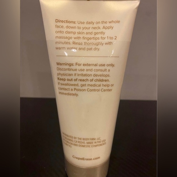 Crepe Erase Advanced Refining Facial Scrub 6oz - Picture 2 of 2